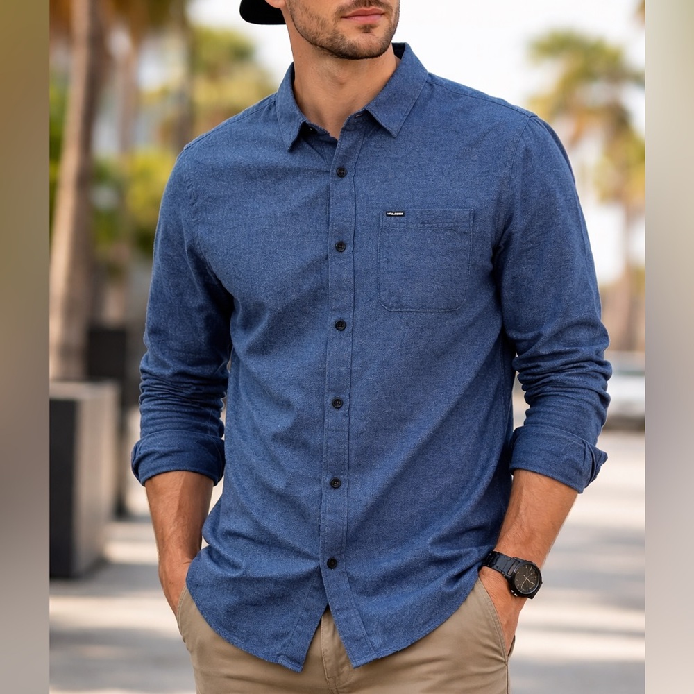 Volcom Caden Flannel Shirt Men’s‎ size Medium Blue Long Sleeve Button Up
